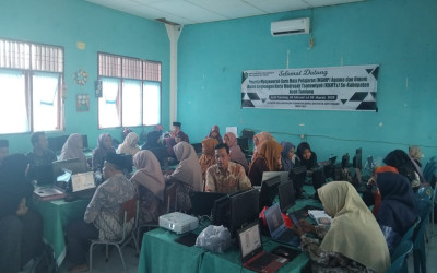 MTsN 1 Aceh Tamiang Tingkatkan Kompetensi Guru Melalui Pelatihan Penggunaan Canva for Education