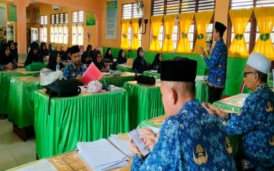 MTsN 1 Aceh Tamiang Tuntaskan Presentasi Program Kerja Tim Pengembang TP. 2025/2026