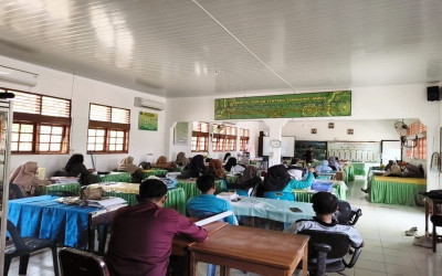 Penguatan Profesionalisme Guru, MTsN 1 Aceh Tamiang Gelar Pembinaan Bersama Pengawas