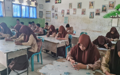Tingkatkan Kesiapan Akademik Siswa, MTsN 1 Aceh Tamiang Sukses Gelar Try Out TKA Kemenag 2026 Berkolaborasi dengan Penerbit Erlangga