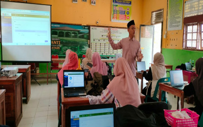 Tingkatkan Profesionalisme Guru, MTsN 1 Aceh Tamiang Gelar Penyamaan Persepsi Penggunaan RDM Versi 3.1